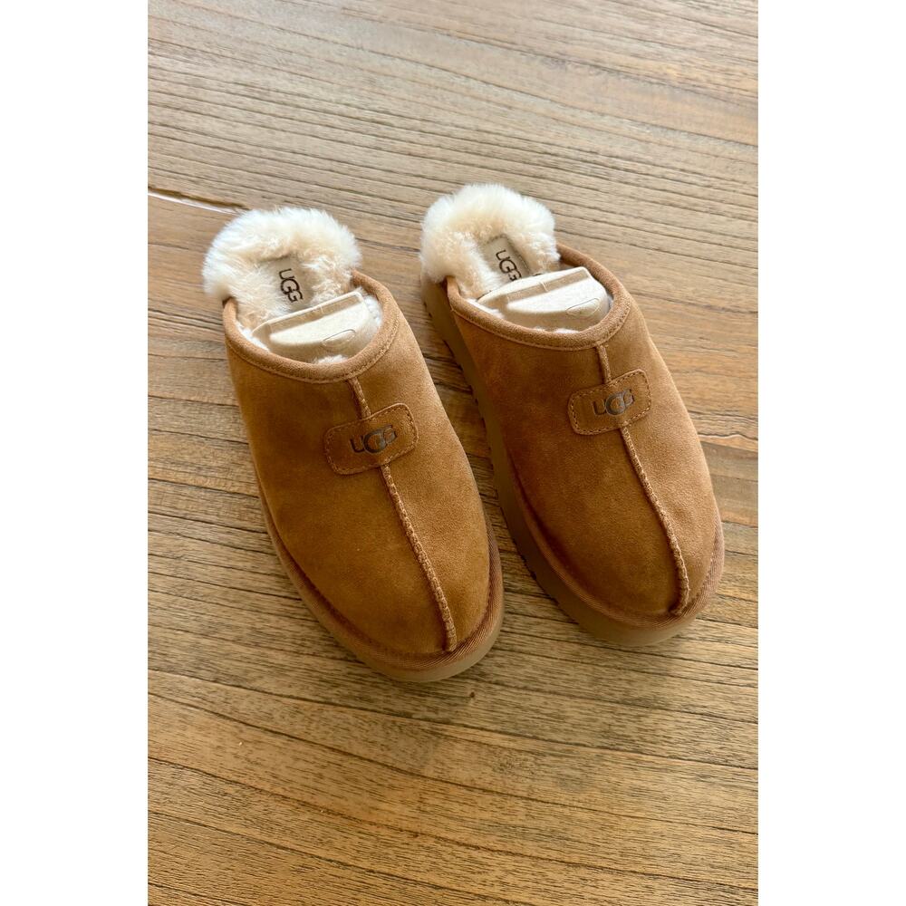 UGG Discoquette Slide Slipper - Size 8